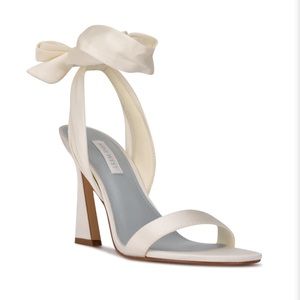 Nine West Kelsie White Heels